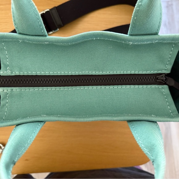 Marc Jacobs Teal Tote Bag - Picture 4 of 8